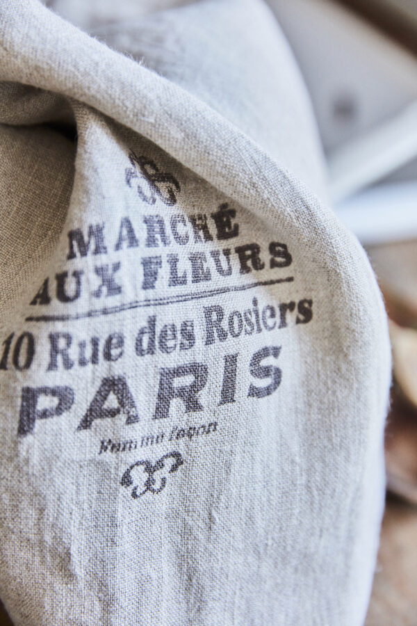 paris pellava keittiöpyyhe